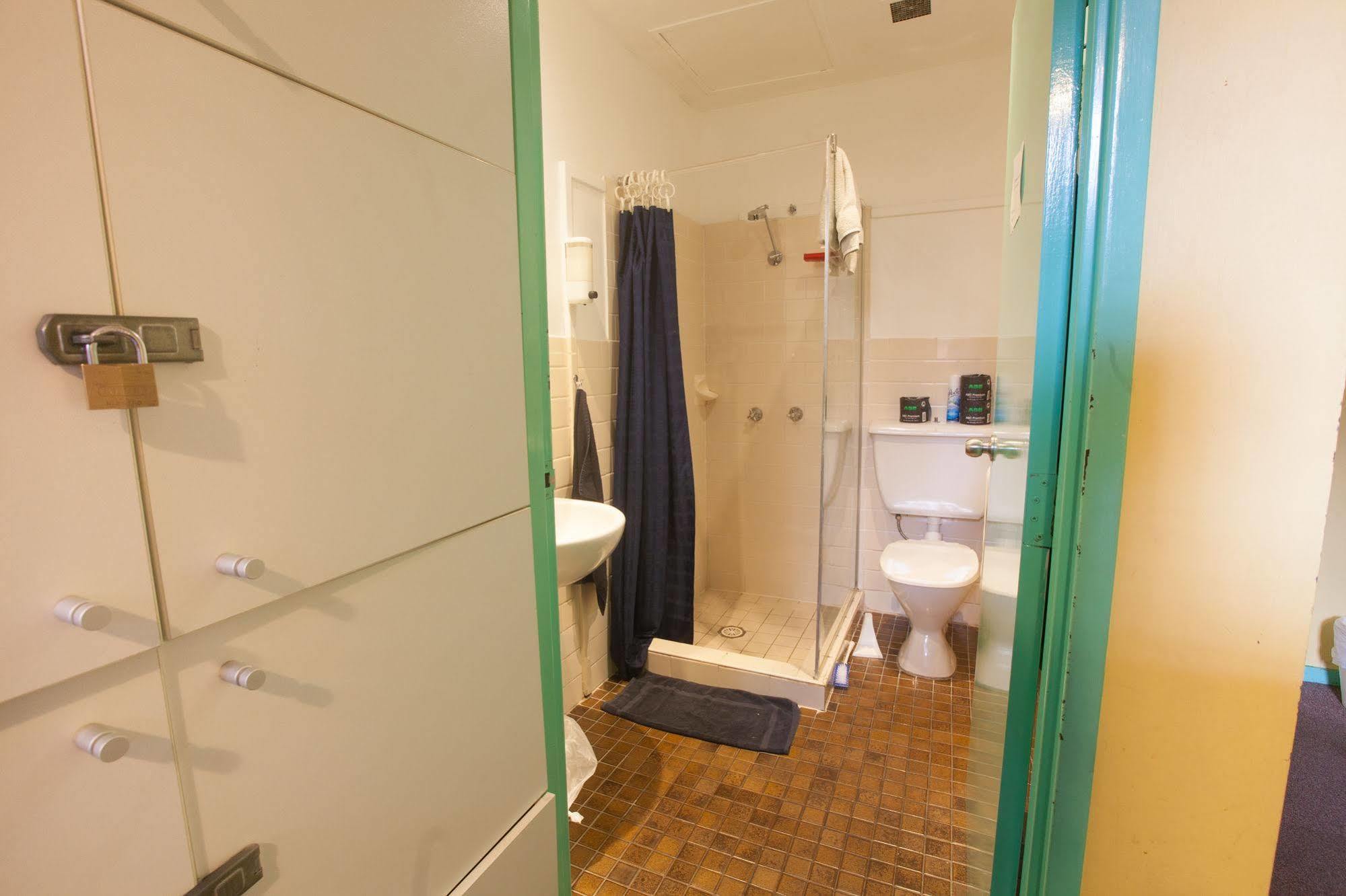 The Village Kings Cross Сидней Экстерьер фото